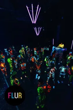 Фото с FLUR - самый неоновый и флюрный рейв Москвы